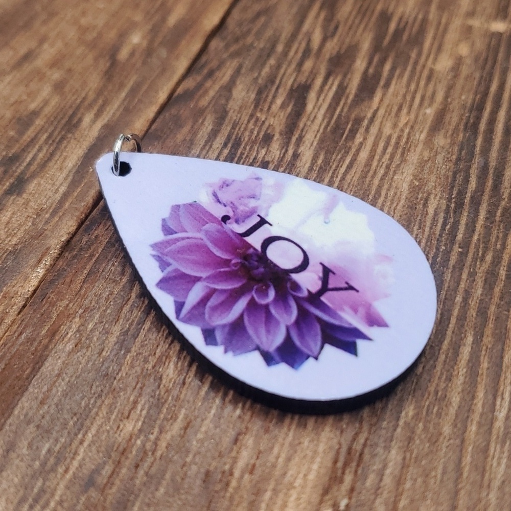 Joy‎ drop pendant floral
